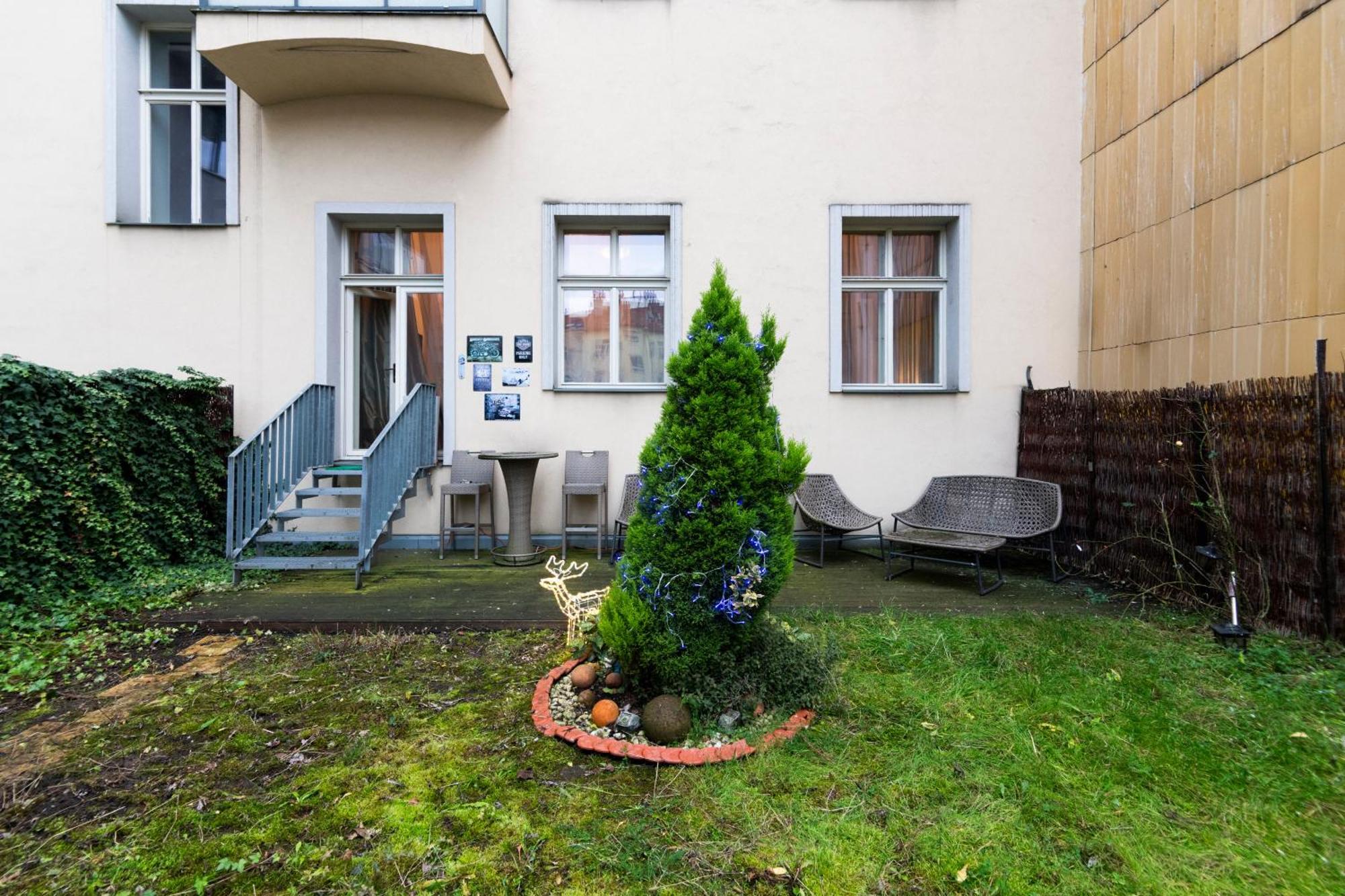 Staropramenna Garden Appartamento Praga